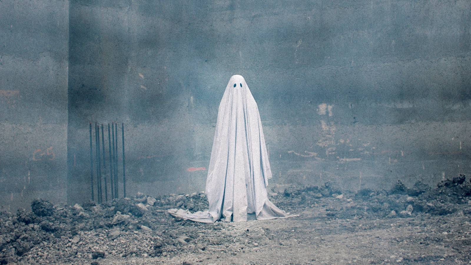 10 Divisive Films: Why Critics Rave While Mainstream Audiences Walk Out