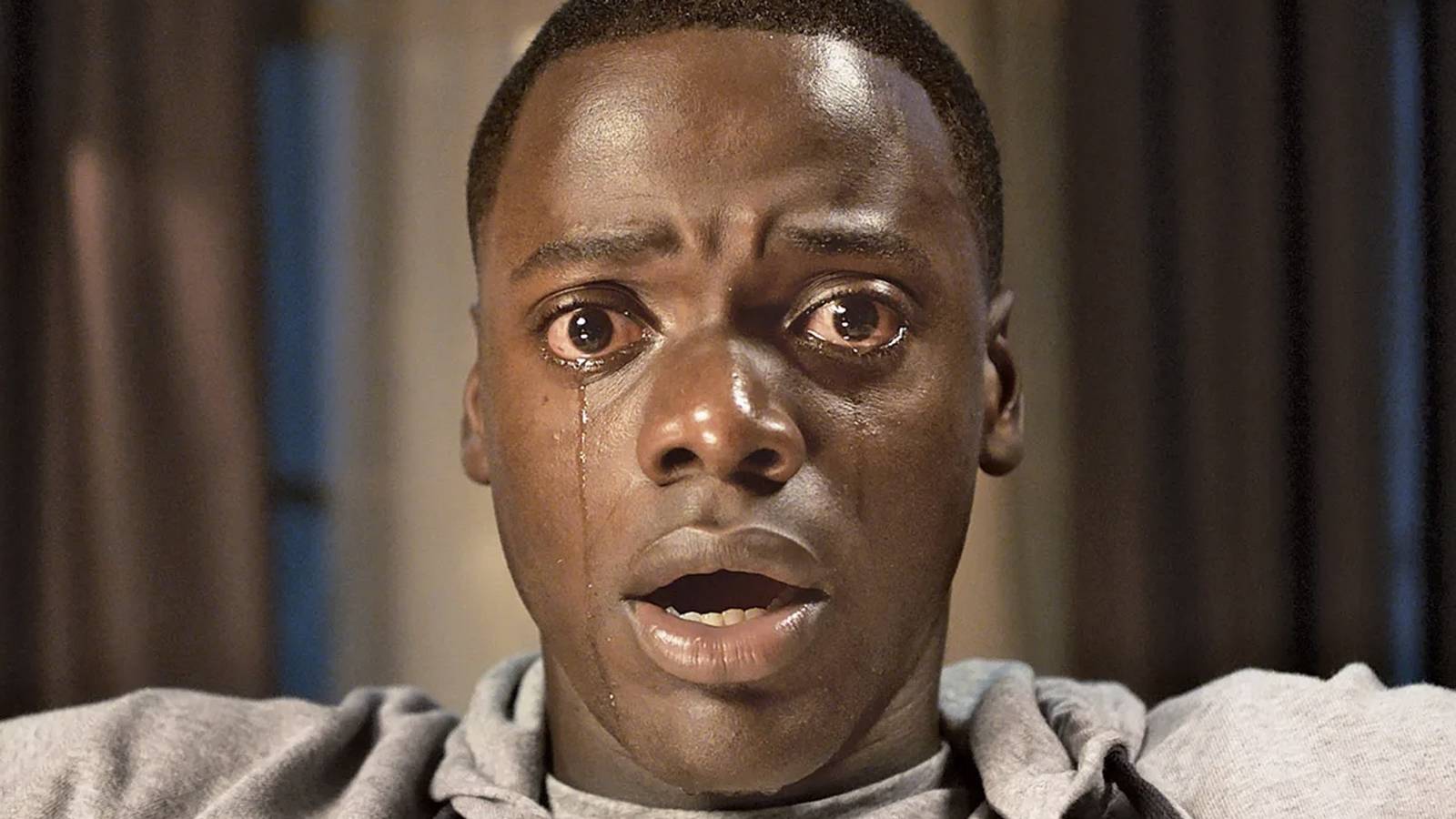 10 Horror Masterpieces That Hooked You in the First 10 Minutes