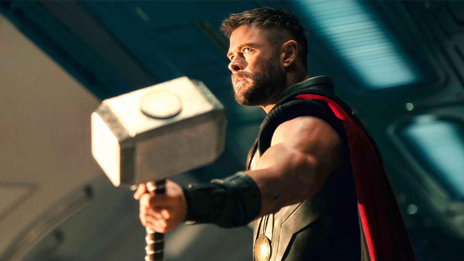 5 Thor Moments That Cement Chris Hemsworth as the MCU's True King