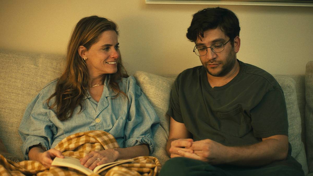 Amanda Peet Shines in 'Fantasy Life,' a Tender, Unconventional Story of Platonic Connection
