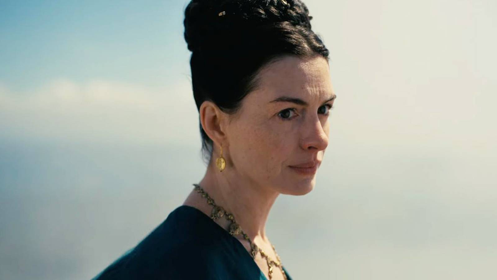 Anne Hathaway Confirms 'Princess Diaries 3' Is Actively in Development