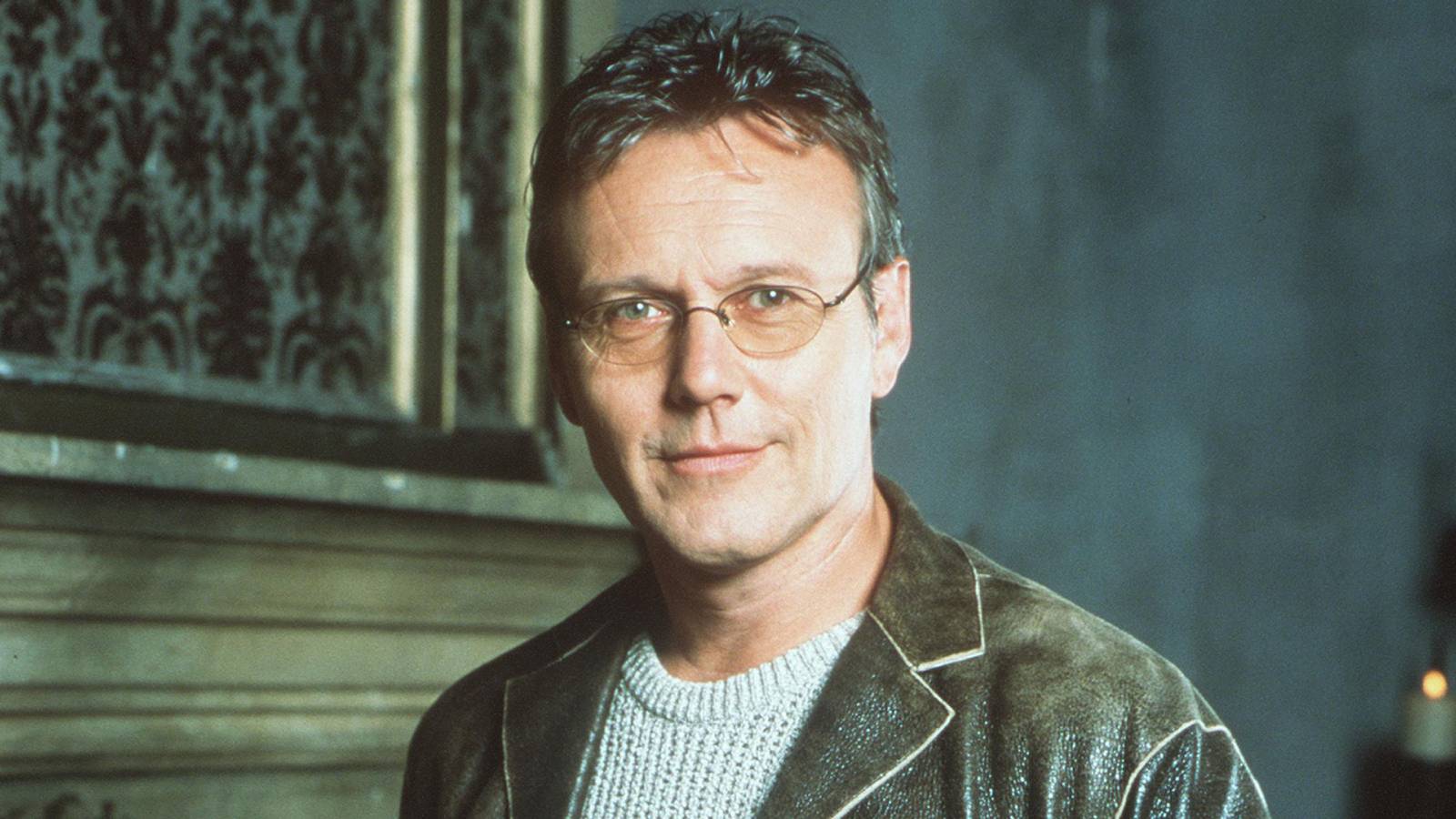 Best Giles Episodes of Buffy the Vampire Slayer, Ranked: Anthony Head's Finest Moments