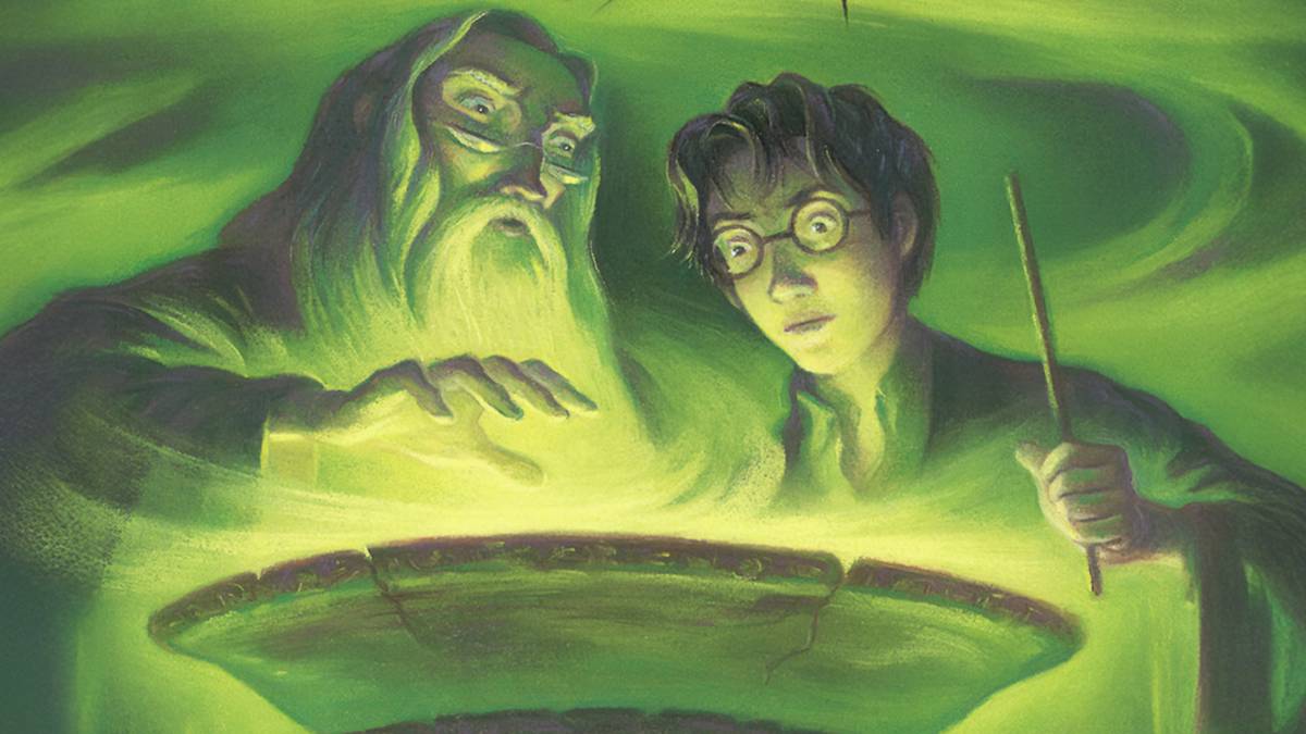 Beyond Hogwarts: 10 Book Universes That Outshine Harry Potter's Worldbuilding