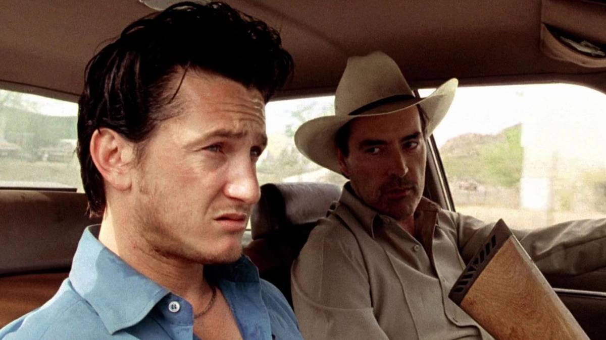 Billy Bob Thornton's Sleazy, Scene-Stealing Turn in Oliver Stone's 'U Turn' Is Now Streaming Free on Tubi