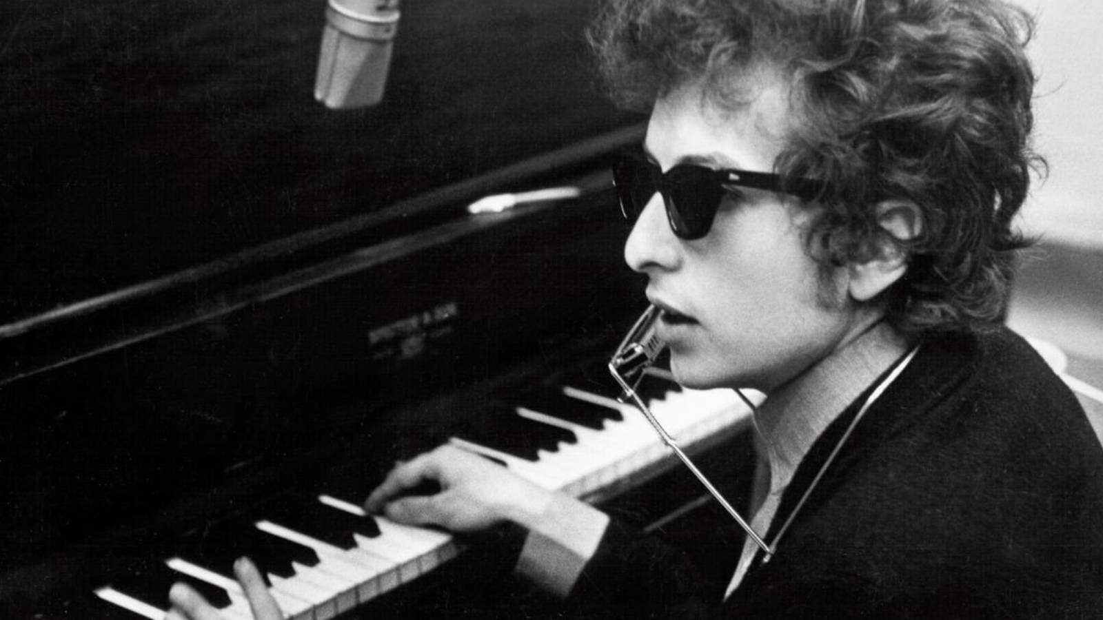 Bob Dylan's Regret: The 'Idiot Wind' That Haunted His Masterpiece