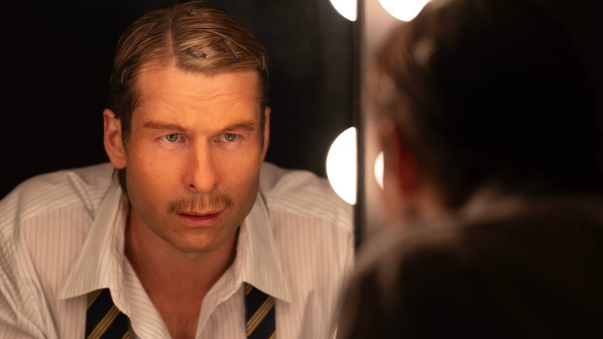 Chad Powers Season 2 Review: Glen Powell's Risky Shift to Crime Thriller