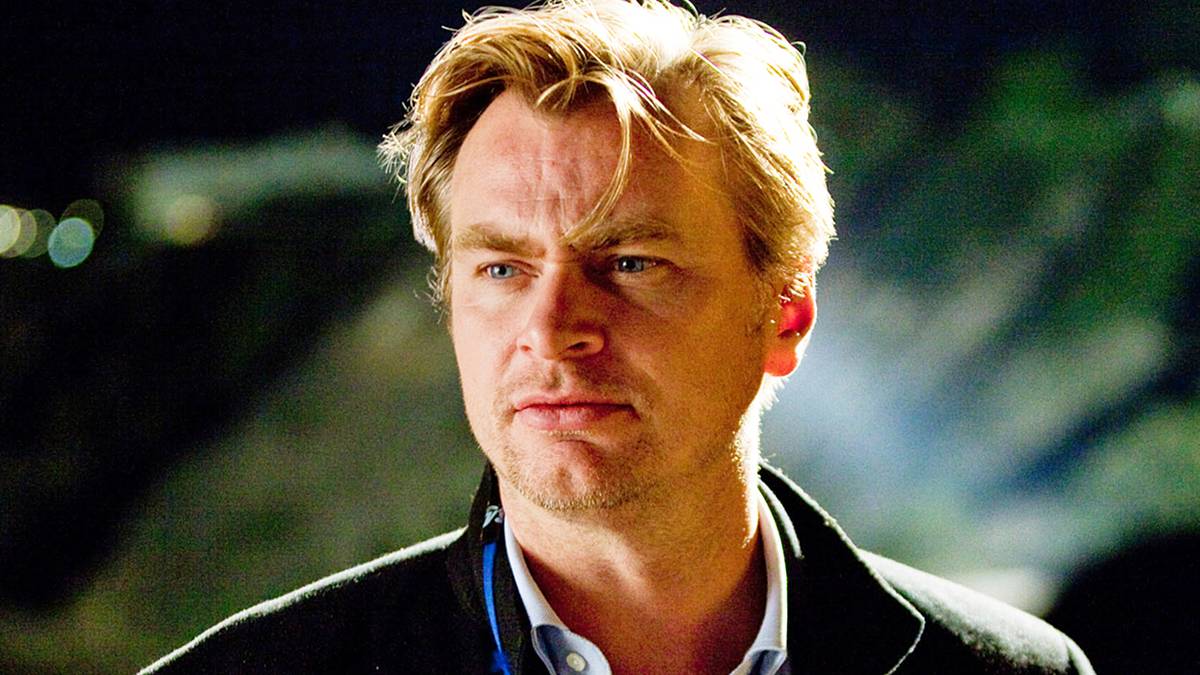 Christopher Nolan Fought Against Scarecrow's Mask in Batman Begins