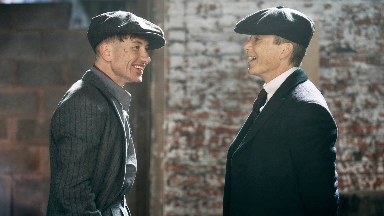 Cillian Murphy Reveals Tommy Shelby's Book & How He Texted Barry Keoghan for Peaky Blinders Movie