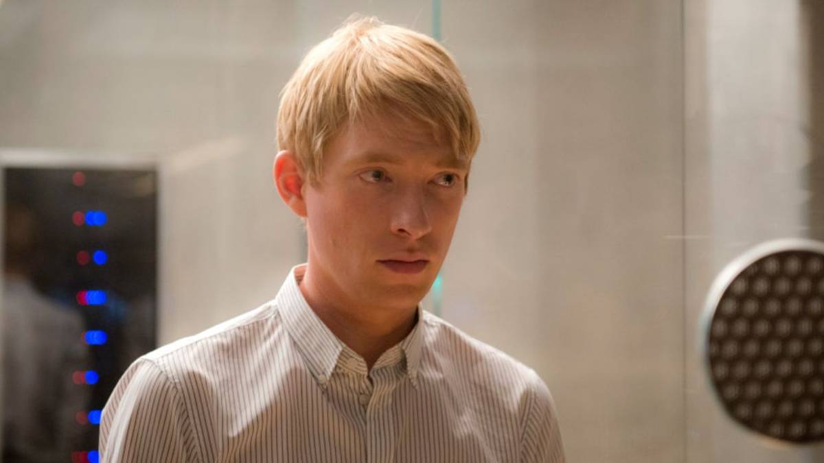 Ex Machina's Streaming Surge: AI Thriller Dominates Prime Video & Apple TV in August 2026