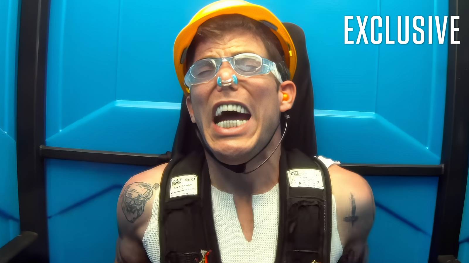 Exclusive: Johnny Knoxville Electrocutes Wee Man in 'Jackass: Best and Last' First Look