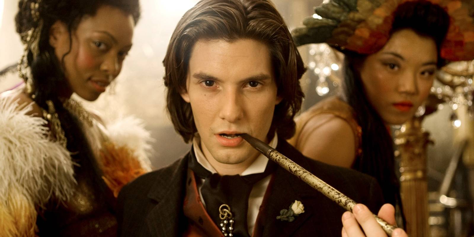 Exclusive Sneak Peek: 'Portrait of Dorian Gray' Graphic Novel Brings Wilde's Horror to Life