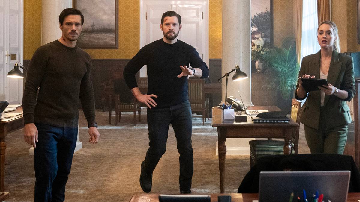 Fox Orders 'The Interrogator': Stephen Fry's Spy Thriller Lands 'FBI: International' Star as The Night Manager Replacement