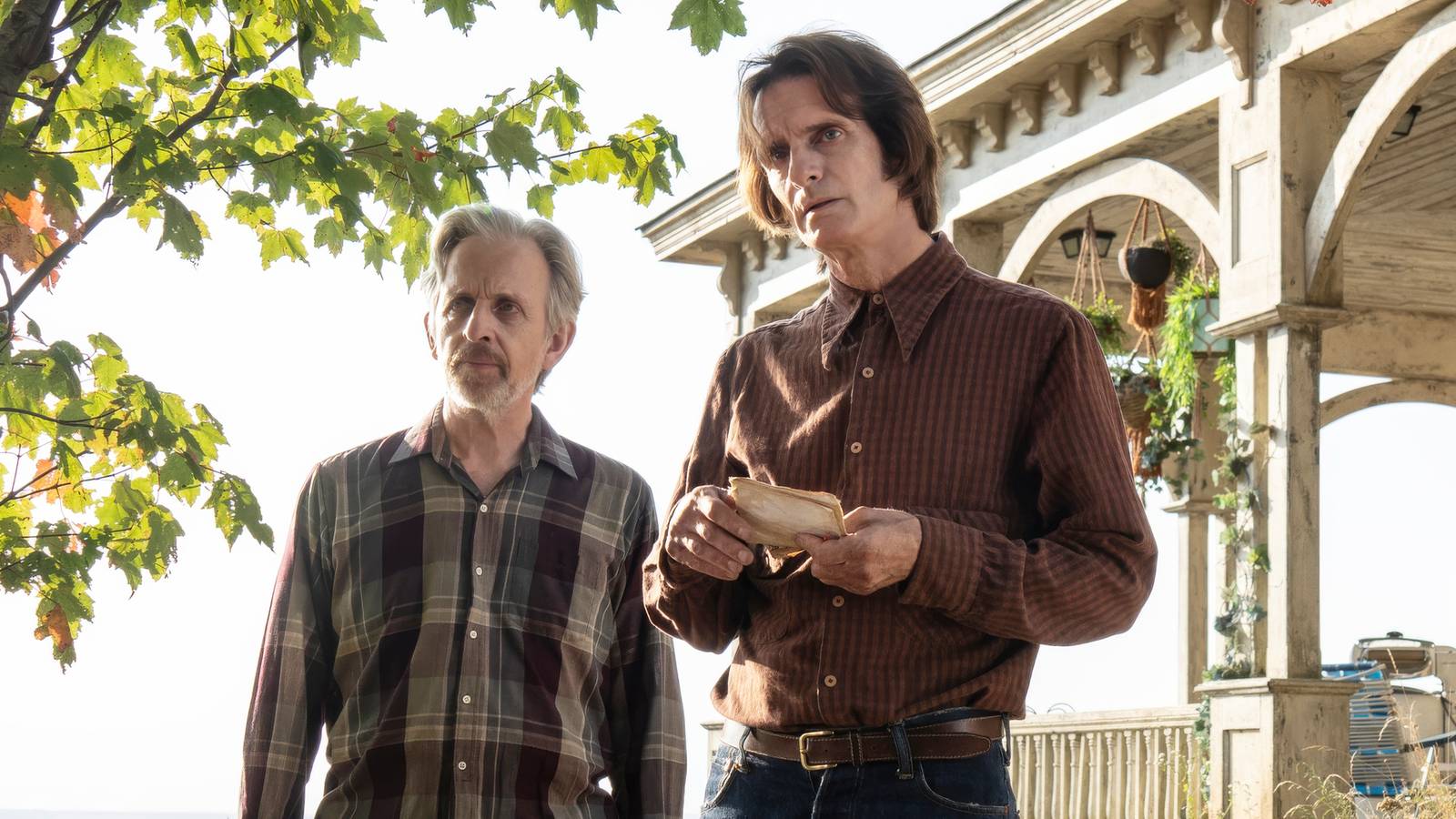 From Season 4 Episode 7: Scott McCord and Robert Joy on That Mind-Bending Alternate Reality