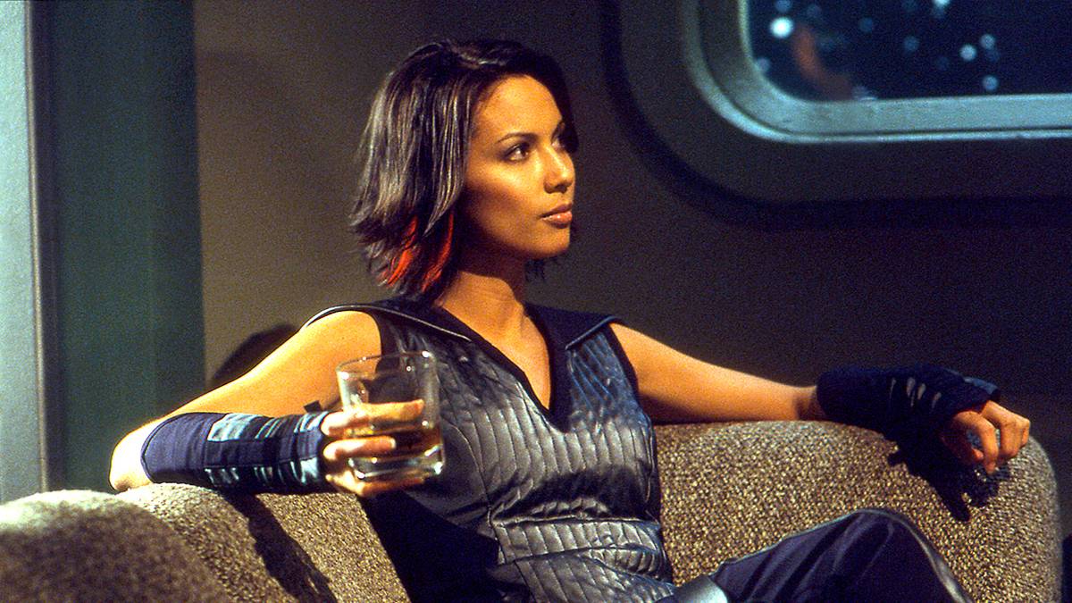Gene Roddenberry's 'Andromeda': The Sci-Fi Epic You Can Stream Now