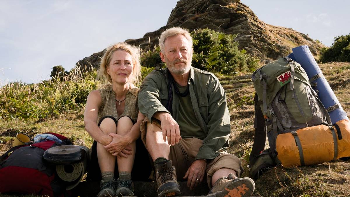 Gillian Anderson and Jason Isaacs Brave a 630-Mile Walk in The Salt Path
