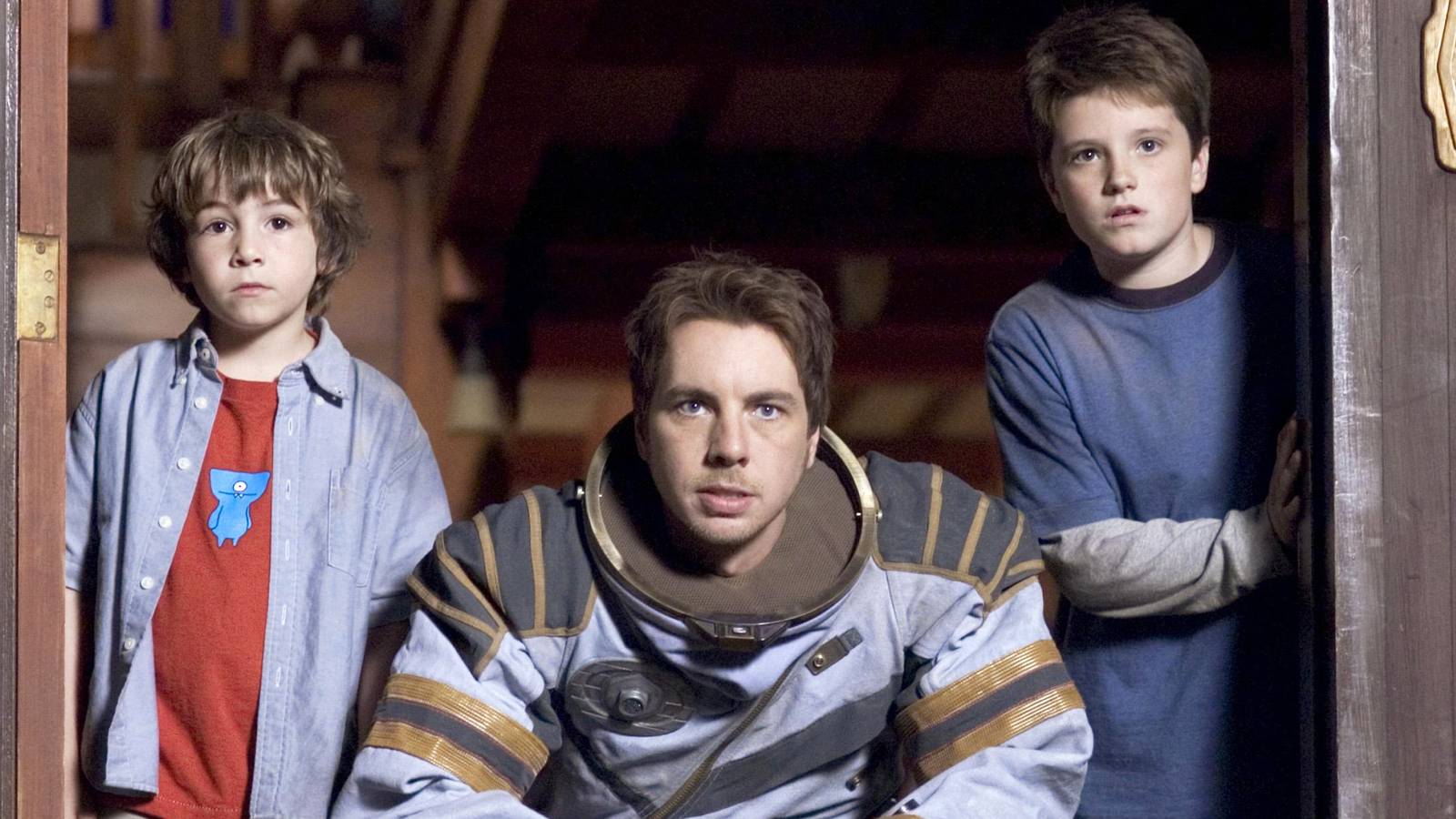 Josh Hutcherson and Kristen Stewart's 'Zathura' Lands Free on Pluto TV in May 2026