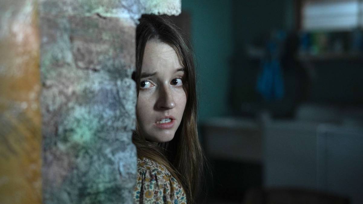 Kaitlyn Dever's Wordless Alien Thriller Finally Gets Its Hulu Moment