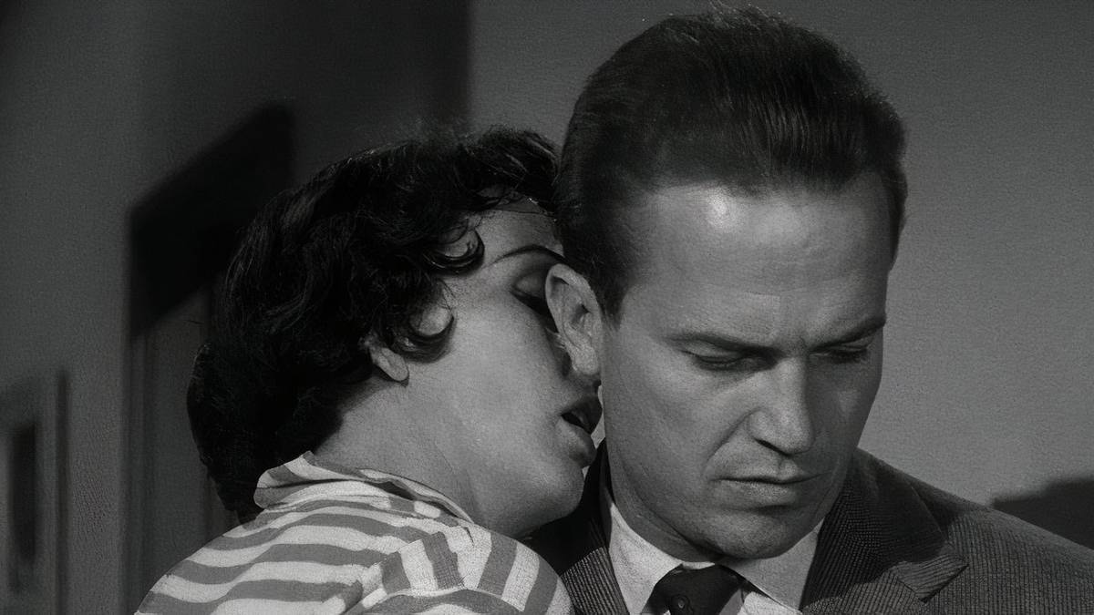 Kiss Me Deadly: The Noir That Shaped Tarantino Now Free to Stream