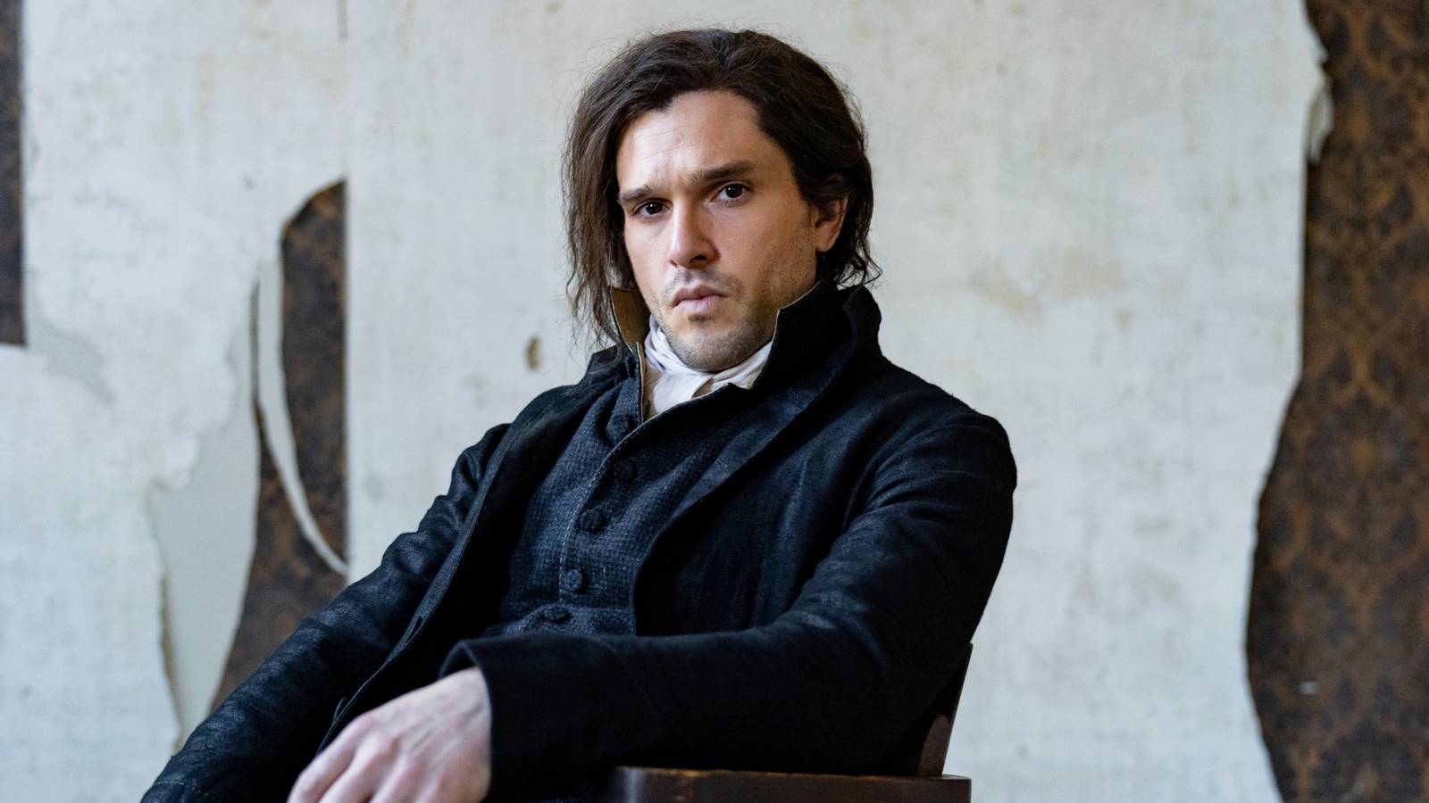 Kit Harington Exchanges Westeros for Dickens in MGM+'s 'A Tale of Two Cities'