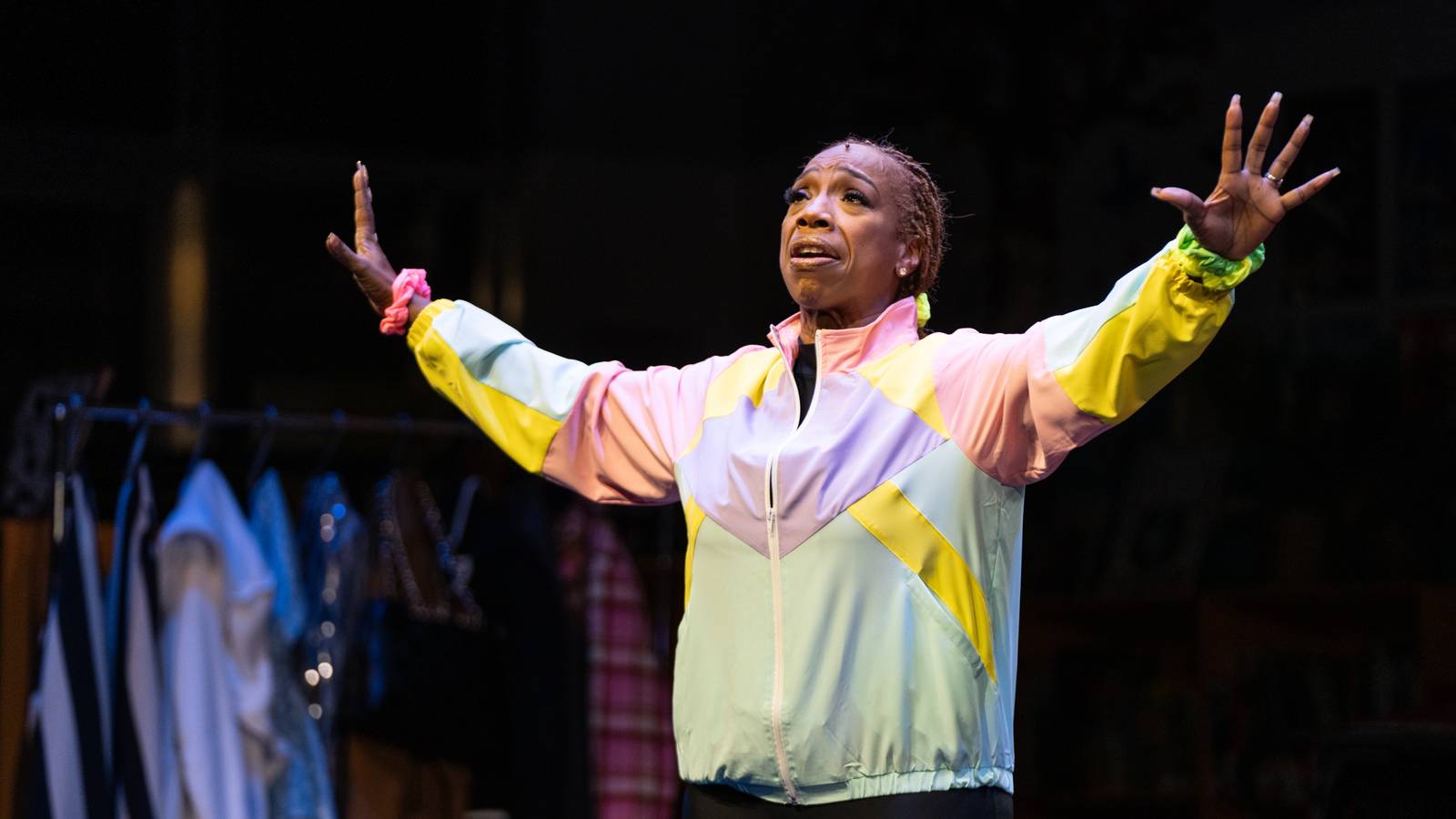 Lisa Nichols' Broadway Triumph 'When My Soul Speaks' Drops First Trailer Ahead of Streaming Debut