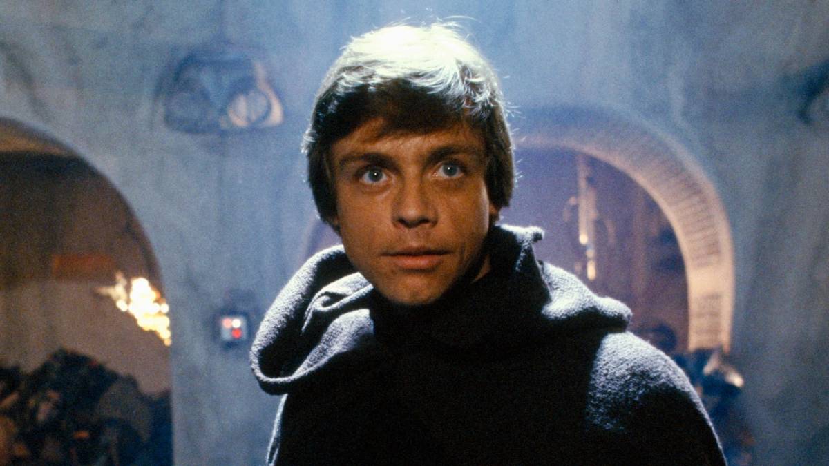Luke Skywalker's Final Battle with Palpatine Isn't What You Think