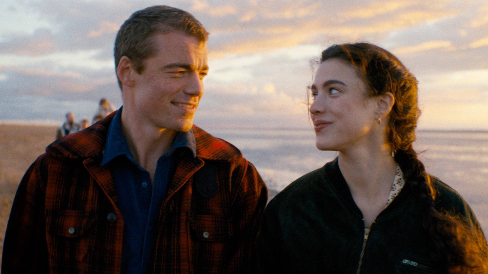 Margaret Qualley Shines in 'Love of Your Life,' a Grief Journey That's More Eat, Grieve, Love