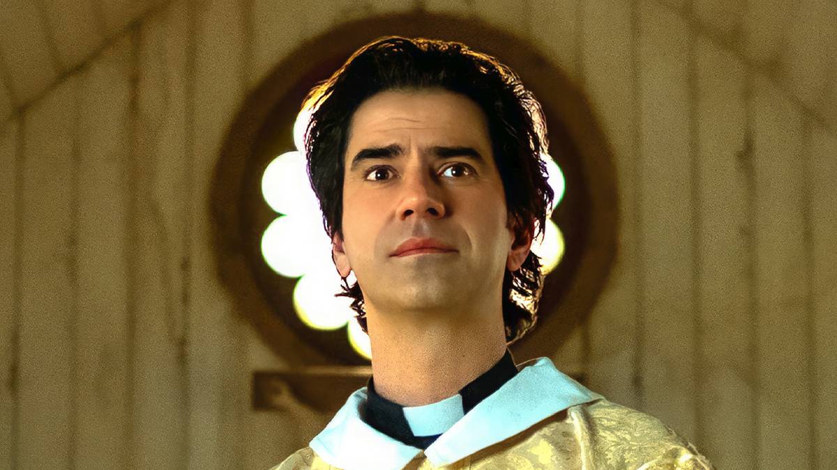 Midnight Mass: The Gothic Horror Miniseries That Demands a Rewatch