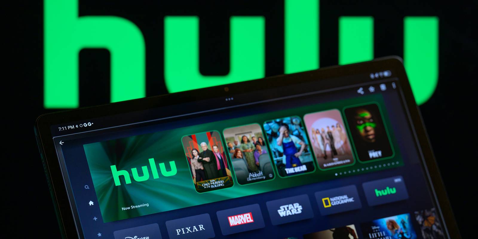 Mindy Kaling's Raunchy 'New Girl' Rival Becomes Hulu's Late-Night Sensation