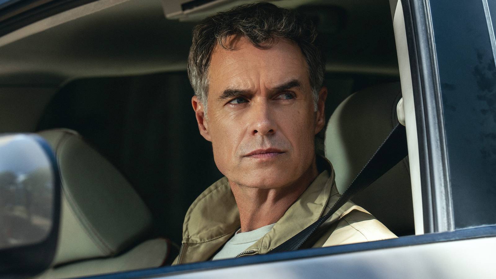 Murray Bartlett and Brandon Flynn on Episode 5's Wild Kill and Playing Multiple Truths in 'Maximum Pleasure Guaranteed'