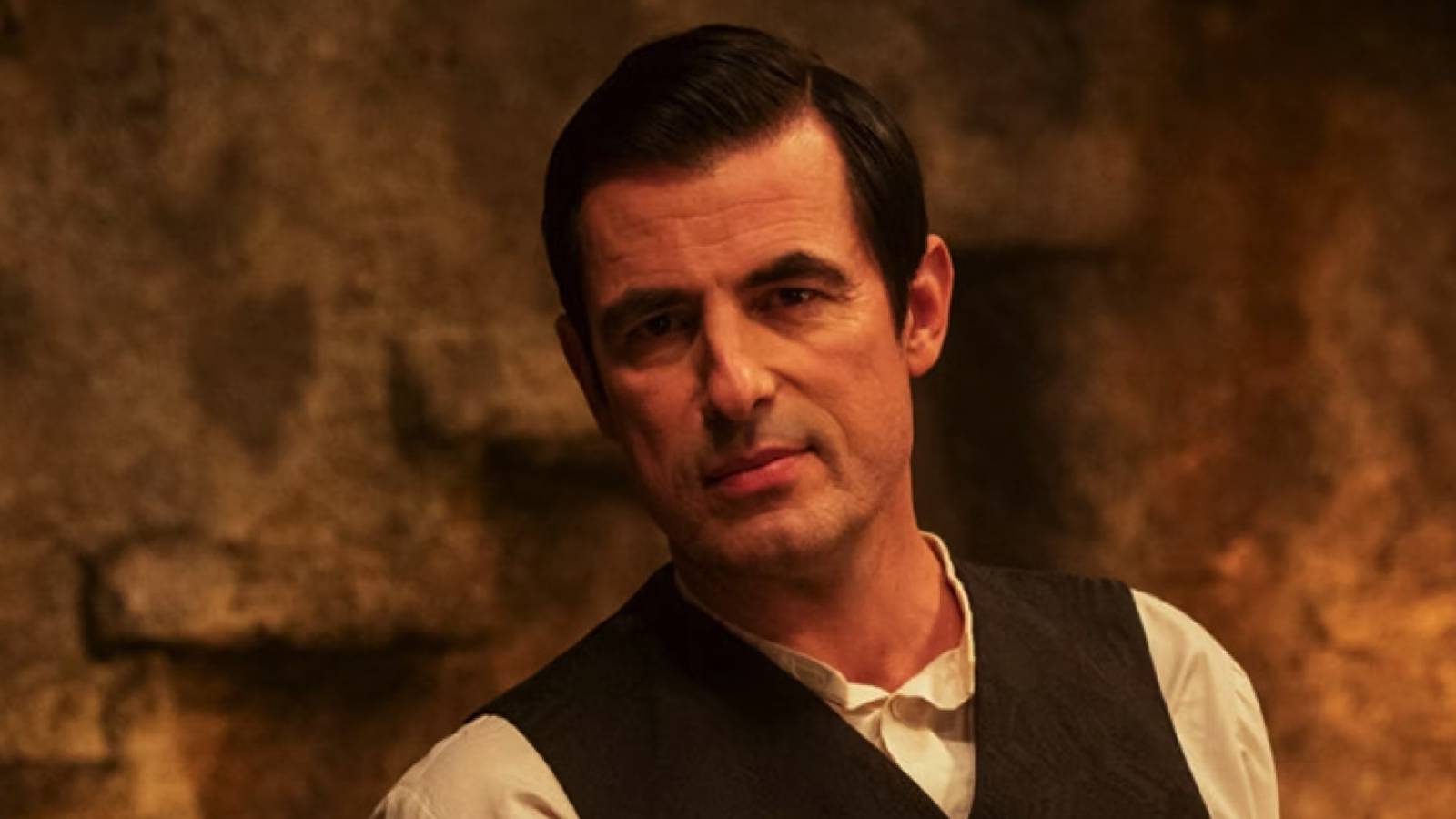 Netflix and BBC's 'Dracula' Is a Bold Horror Fantasy That Deserves Your Attention