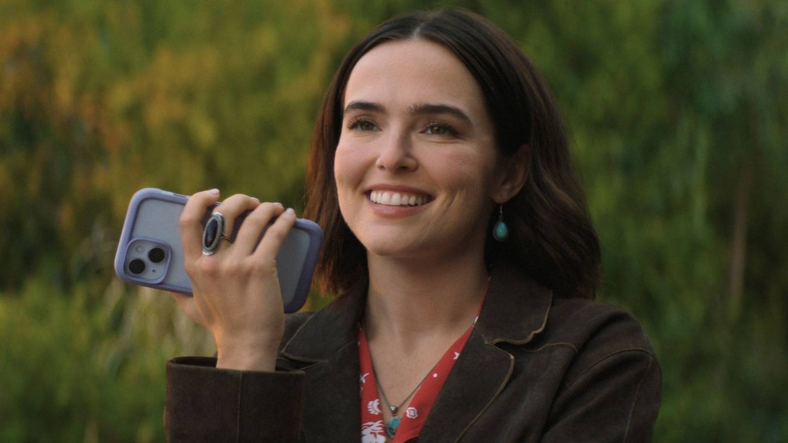 Netflix's 'Voicemails for Isabelle' First Look: Zoey Deutch & Nick Offerman Star in June Rom-Com