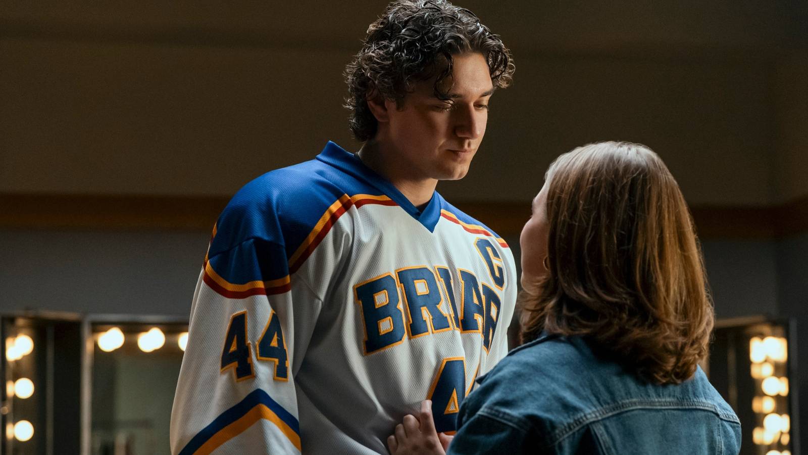 Off Campus Season 2 Locks In Dean and Allie as Its Central Couple