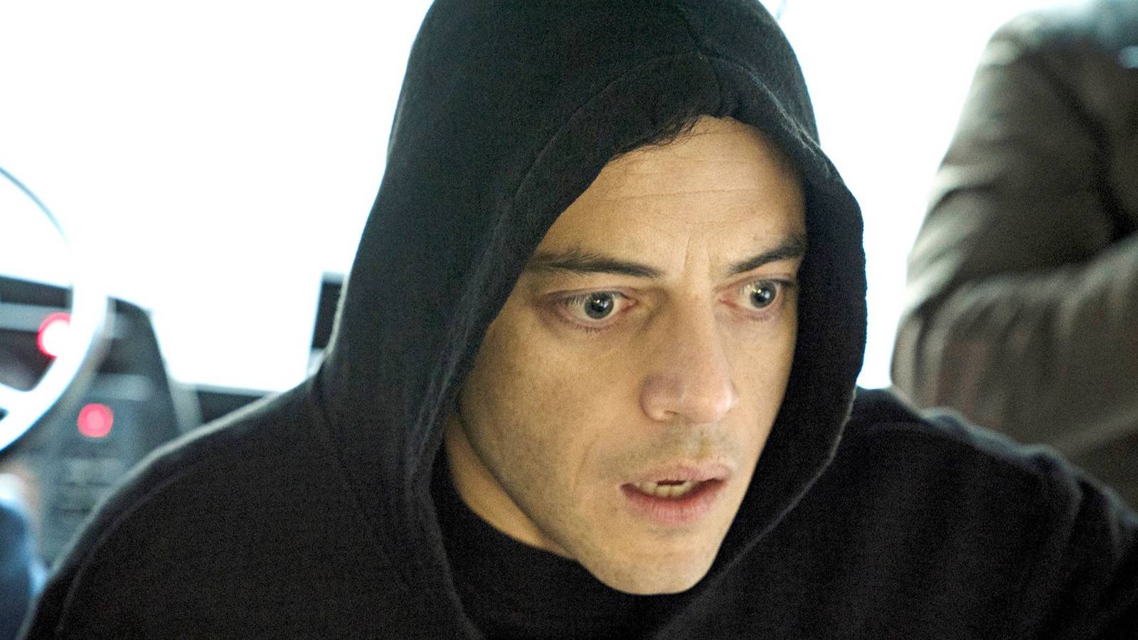 Rami Malek's 'Mr. Robot' Climbs iTunes Charts in September 2026