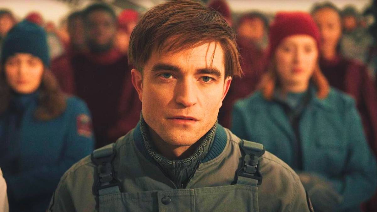 Robert Pattinson's 'Mickey 17' Finds New Life on Netflix in August 2026