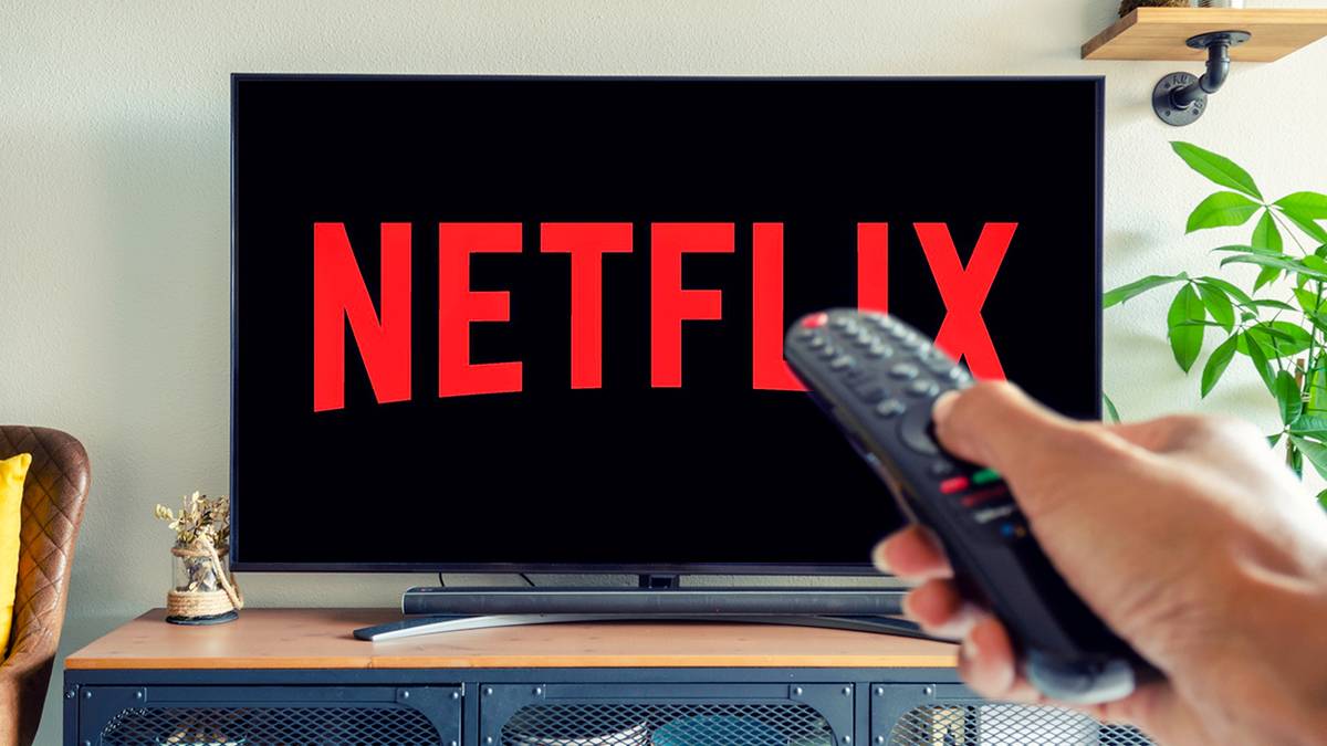 Russian Doll: Netflix's Flawless Sci-Fi Journey Through Time and Trauma