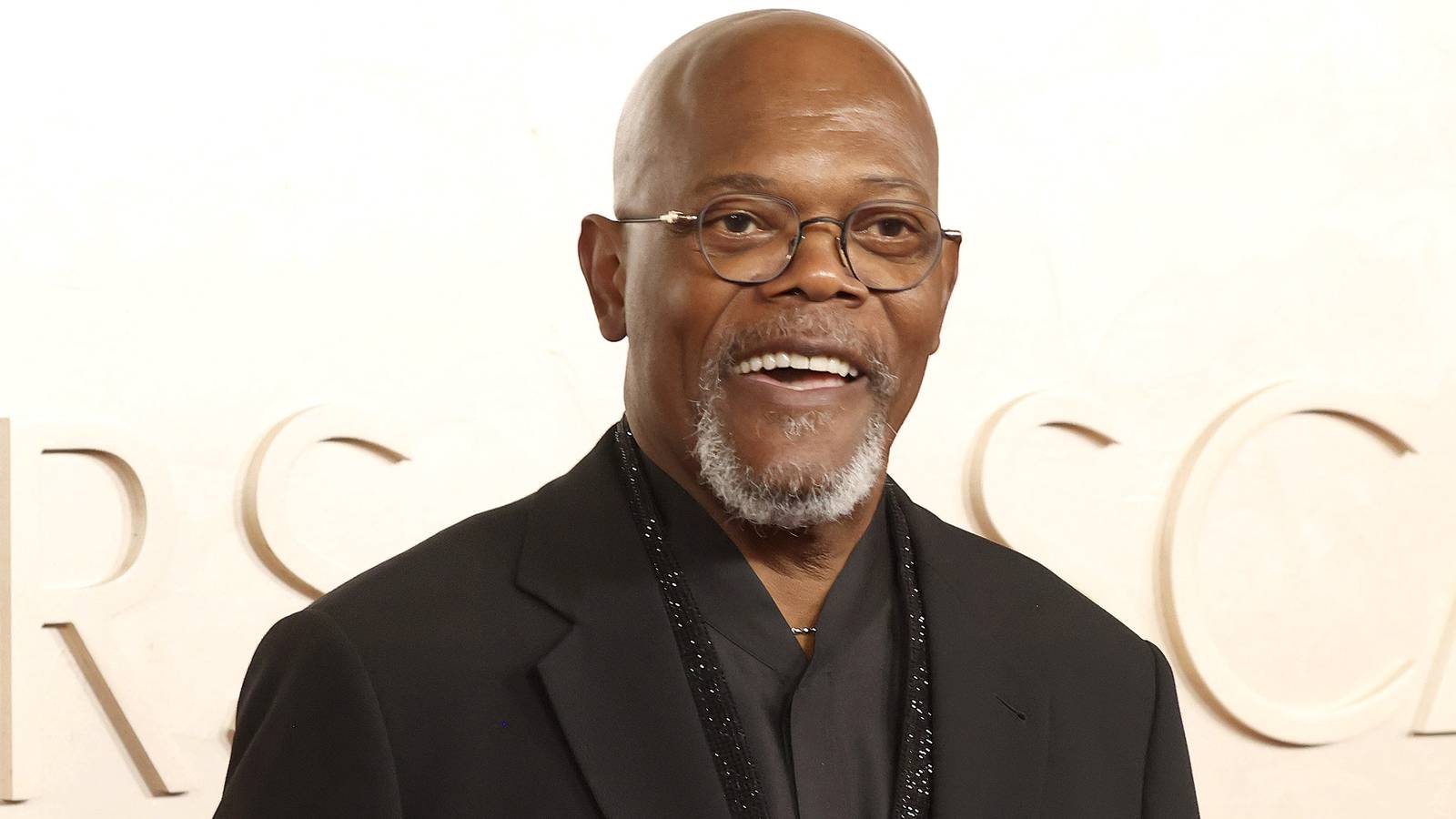 Samuel L. Jackson's Underrated Crime Thriller 'Cleaner' Climbs Netflix's Top 10