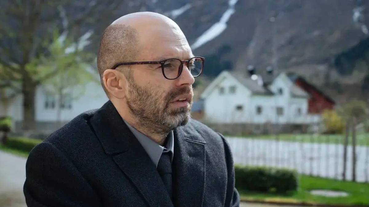 Sebastian Stan Battles Religious Persecution in Cristian Mungiu's 'Fjord'