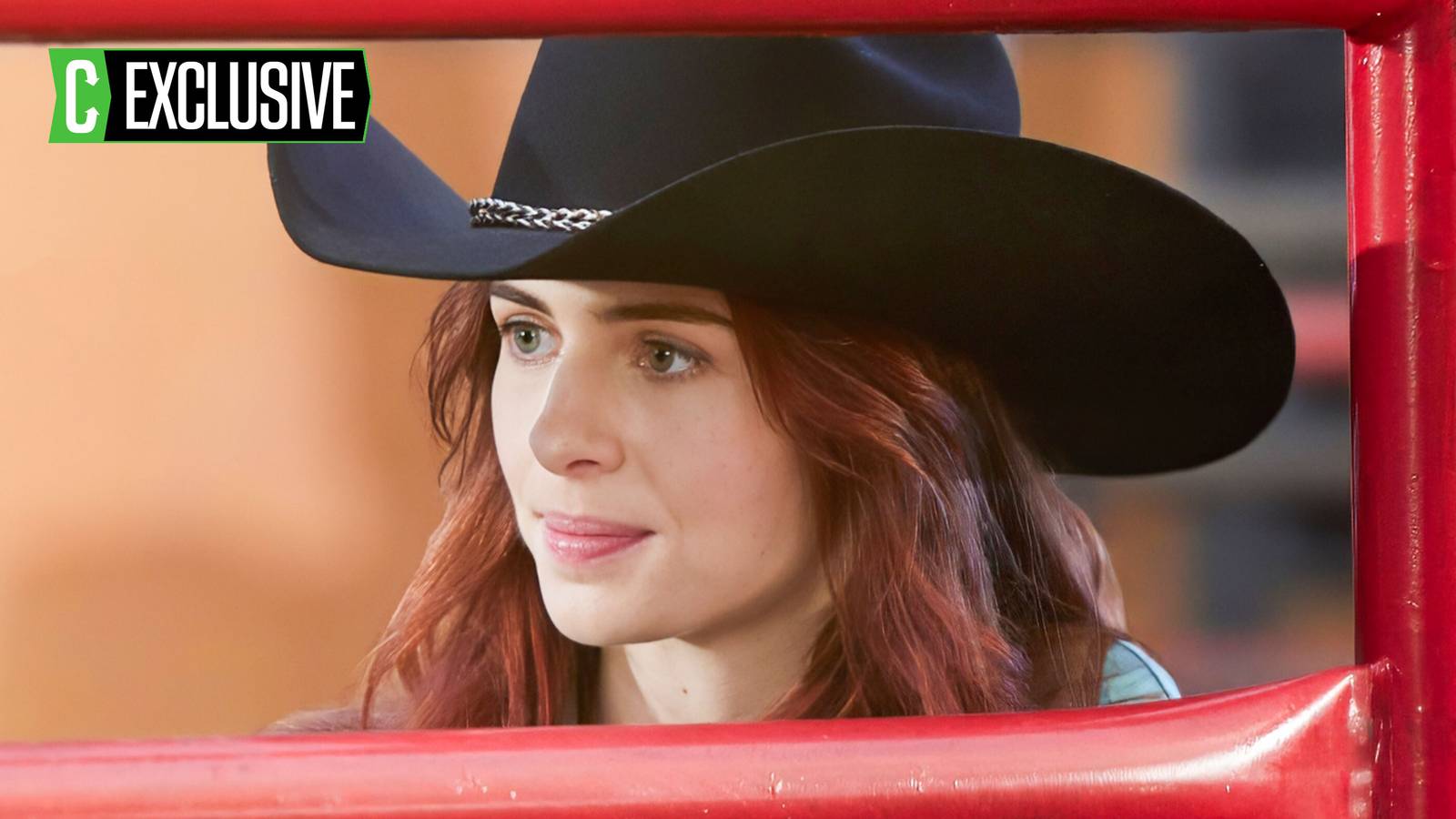 Shadowhunters Star Holly Deveaux and Jesse Rath Heat Up Romantasy & Ruin
