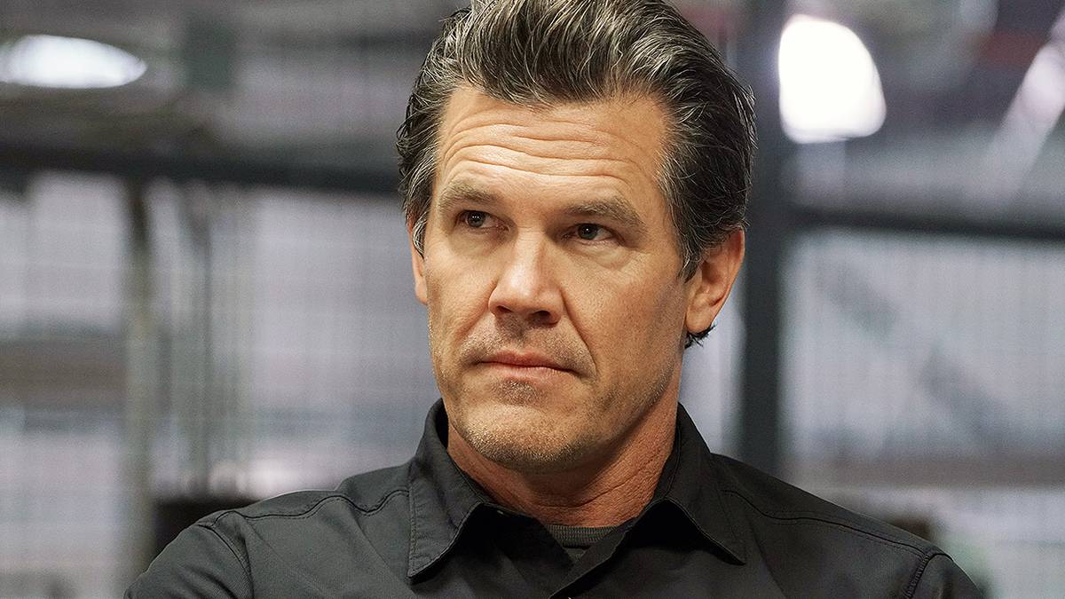 Sheridan's 'Sicario' Dominates Netflix Charts in April 2026 Streaming Surge