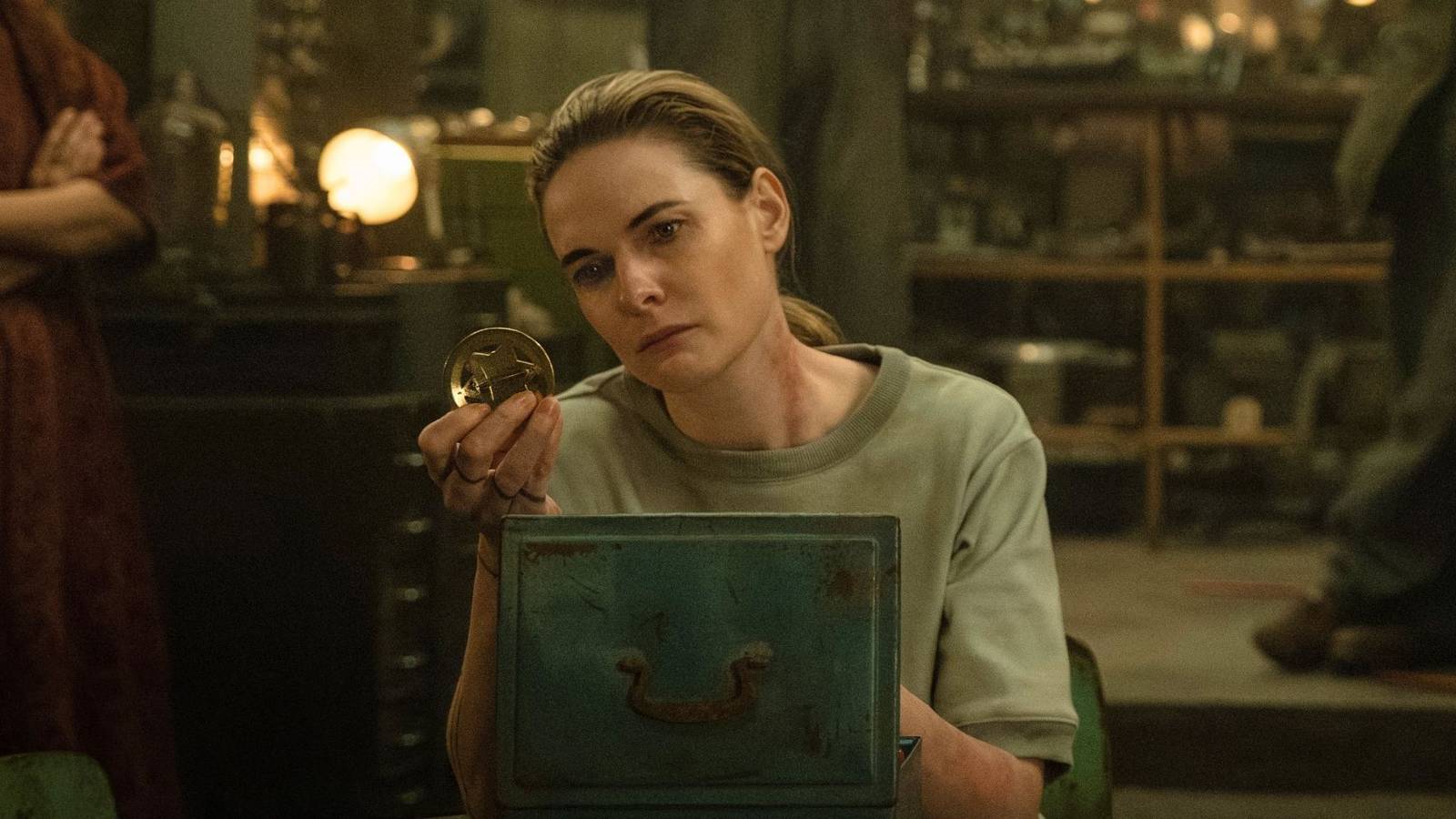 Silo Season 3 Scores Perfect 100% on Rotten Tomatoes Ahead of Apple TV+ Return