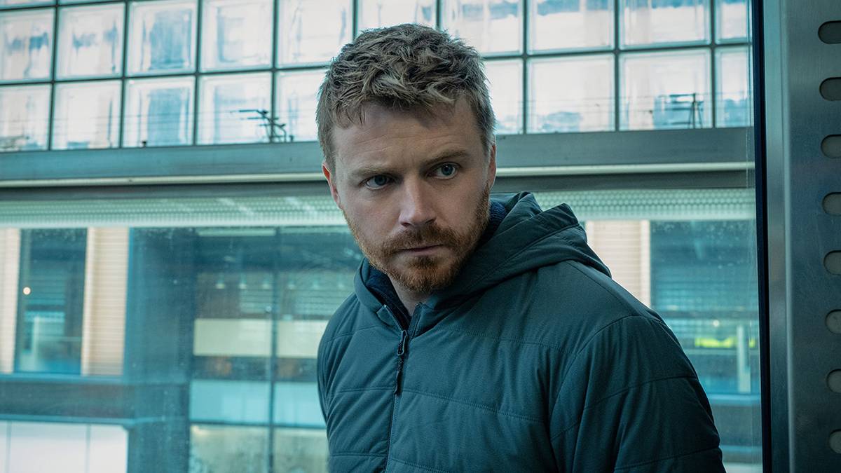Slow Horses Proves Jack Lowden Is the Spy We Need, Not Bond