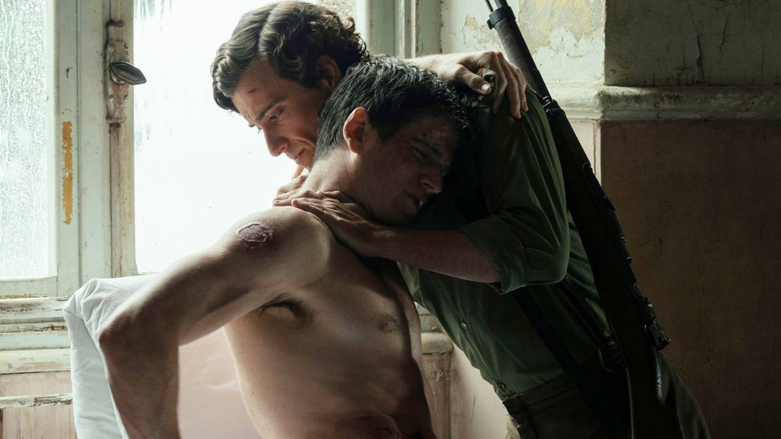 Spanish War Epic 'La Bola Negra' Scores 90% on Rotten Tomatoes—Is It a Masterpiece?