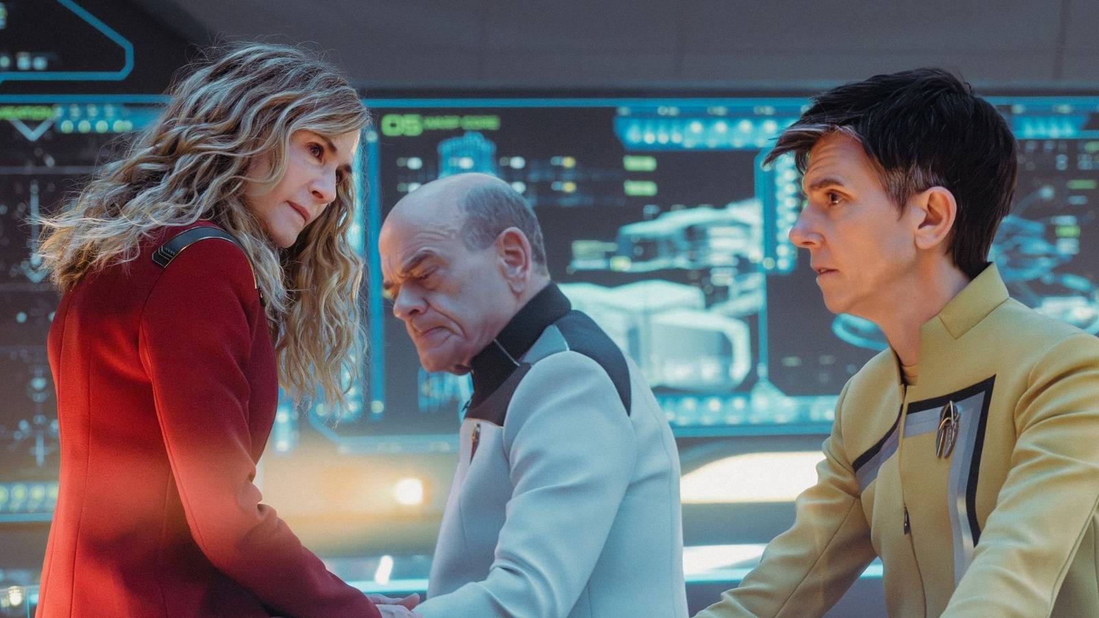Star Trek: Starfleet Academy's Final Season Turns the Doctor Into a Medical Thriller Hero