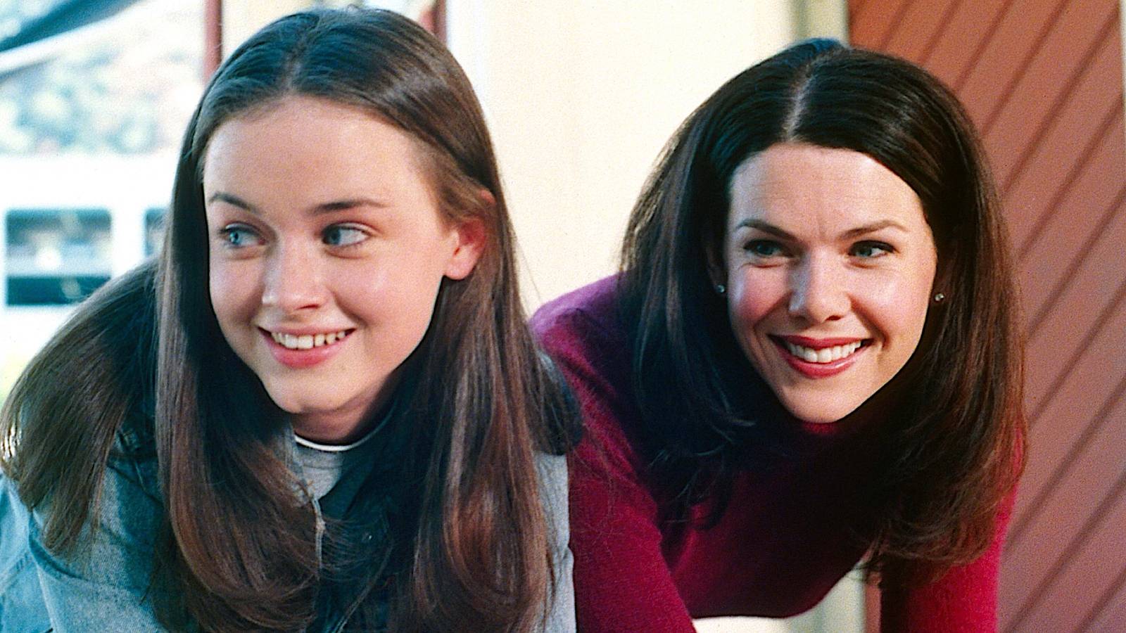 Stars Hollow Comes to Life at Warner Bros. Studio Tour This Christmas