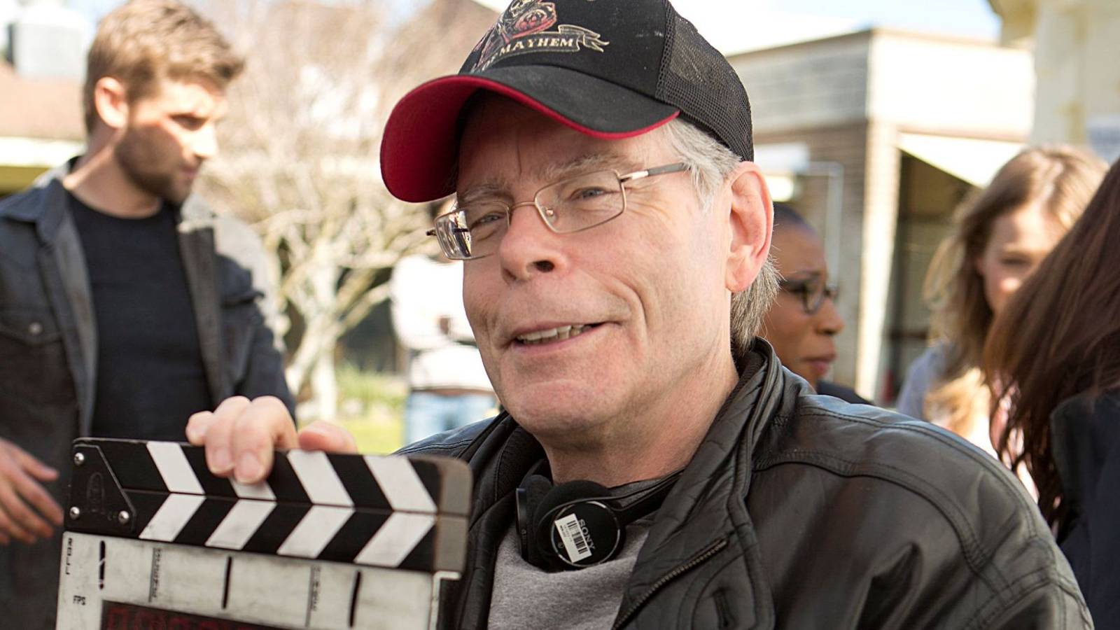 Stephen King's Shark Horror Pick 'Thrash' Devours Netflix Charts in 2026