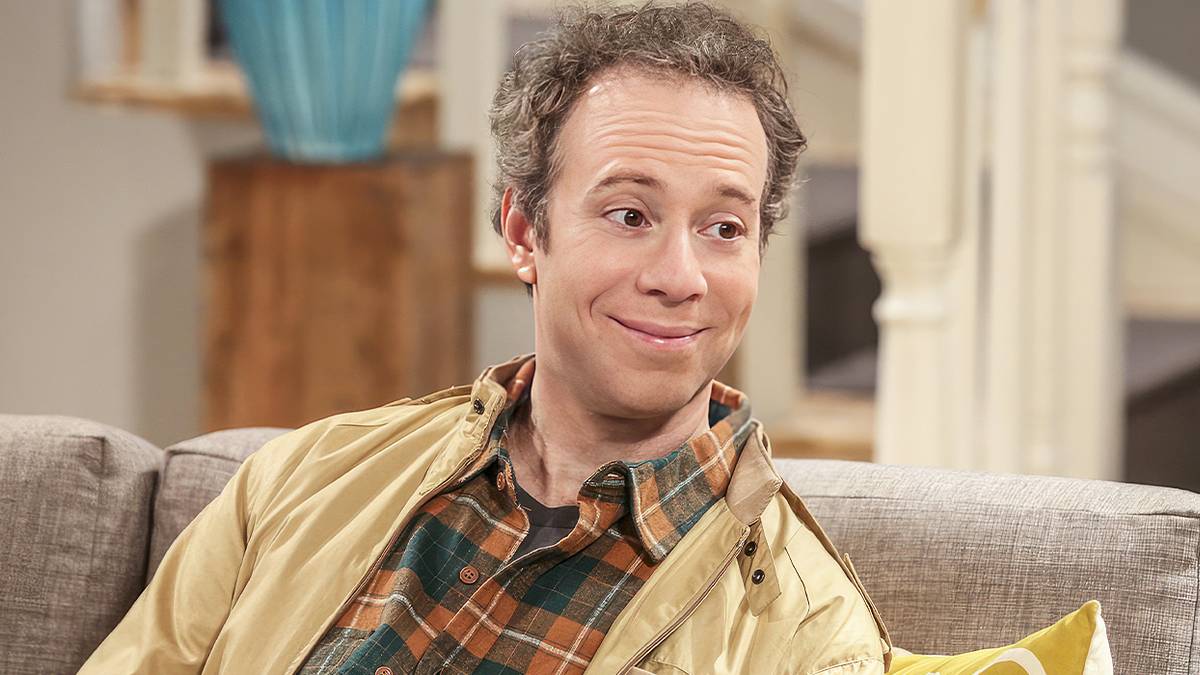 Stuart Fails to Save the Universe Trailer: Big Bang Theory Goes Sci-Fi Multiverse