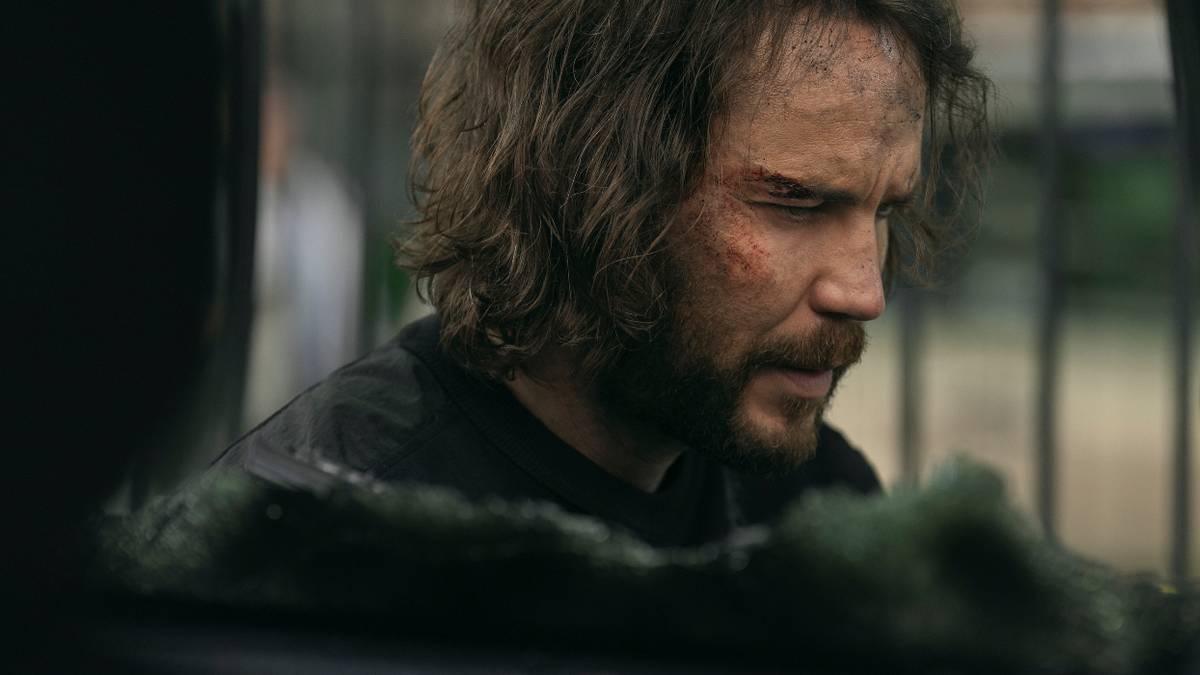 Taylor Kitsch's 'Savages' Leaves Netflix in October 2026