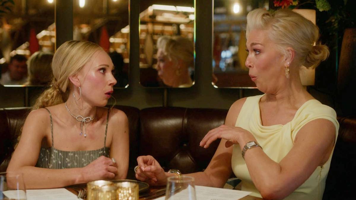 Ted Lasso Season 4 Episode 9: Keeley's Pregnancy Health Risk Foreshadowed