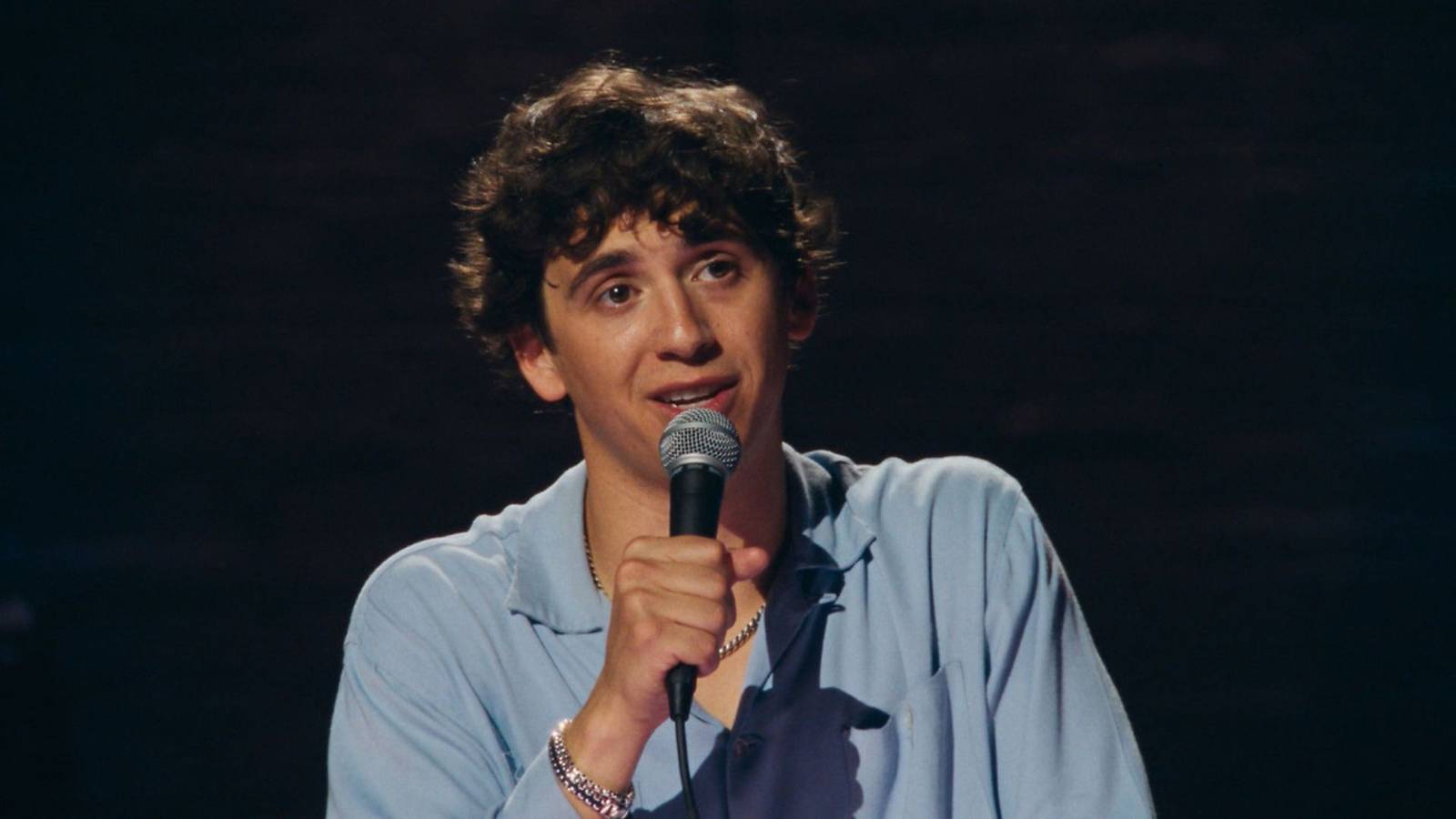 The 10 Funniest Stand-Up Specials on Netflix to Stream Right Now