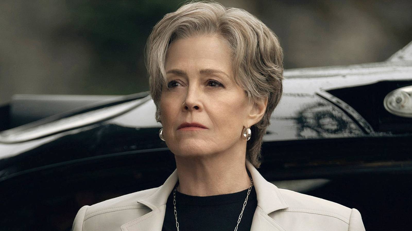 The Gorge: Apple TV+'s Sleeper Sci-Fi Hit Climbs Streaming Charts in April 2026